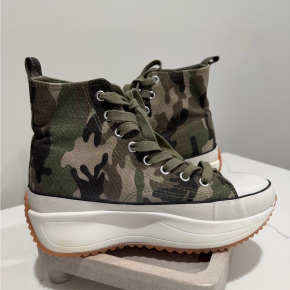 Steve Madden Shoes - Steve Madden Green Camouflage High-Top Sneakers